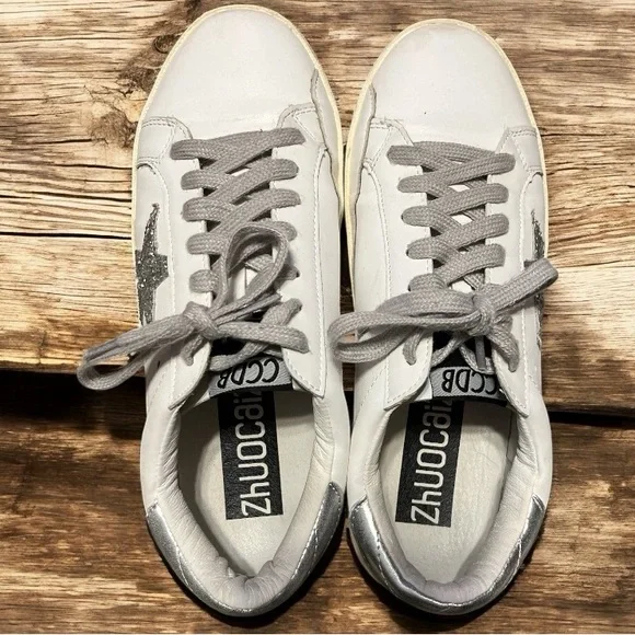Zhuocaizi Golden GGBD SSTAR Women's White and Silver Star Sneakers - Picture 2 of 7